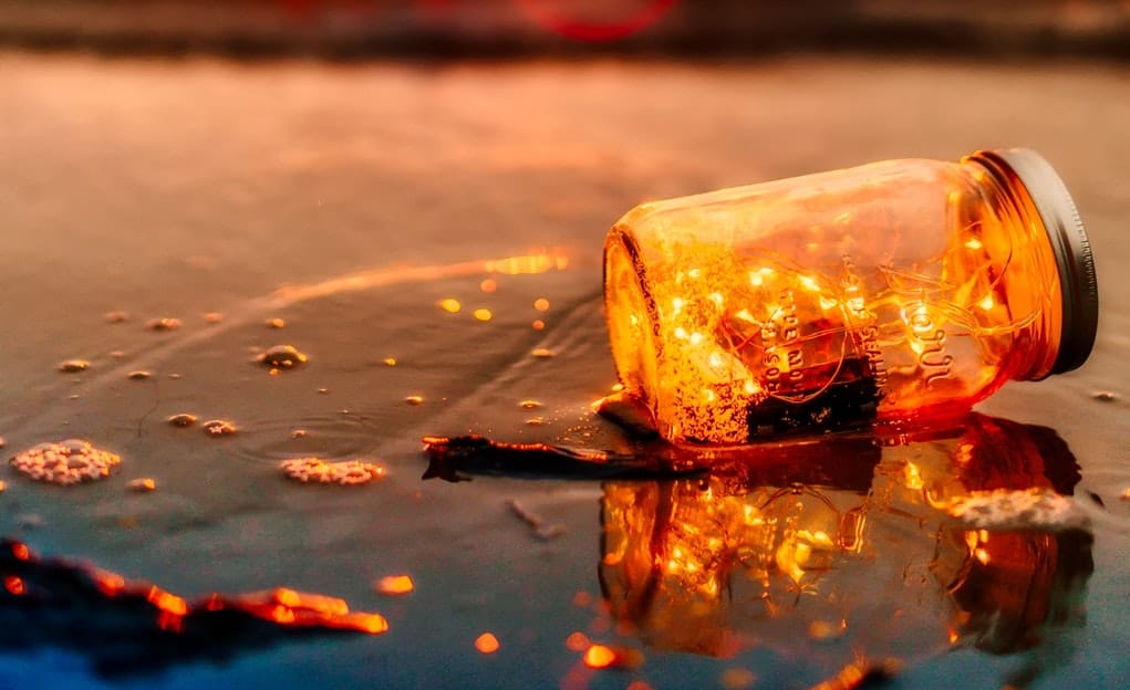 Licht hoeft zichzelf niet te bewijzen